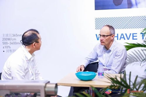 重塑視界，綻放睛彩 2023深圳國際全觸與顯示展首日熱度爆表，心理咨詢與科技融合成亮點